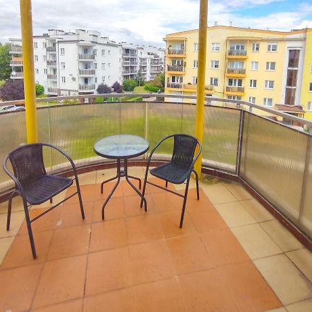 Prywatny Parking Apartament Zacisze By Rentoom Thorn Exterior foto
