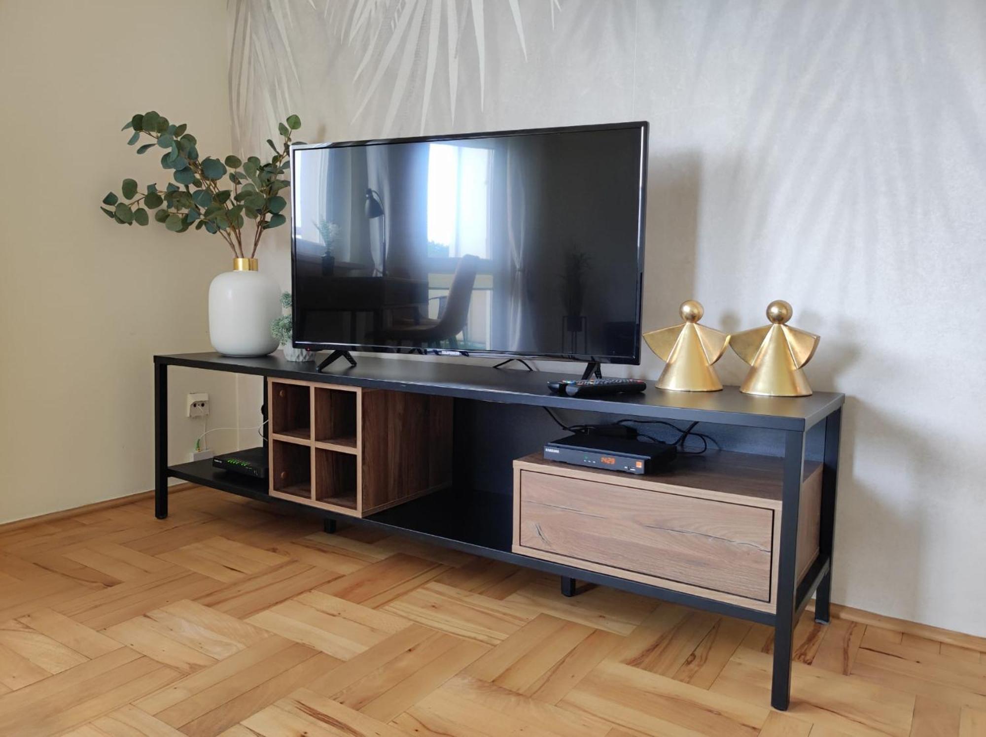 Prywatny Parking Apartament Zacisze By Rentoom Thorn Exterior foto